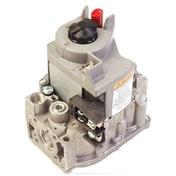 Resideo VR8200A2132/U 1-Stage Gas Valve, 1/2 in Nominal, Standing Pilot Ignition, 20000 to 200000 Btu/hr Nominal Capacity, Natural Gas, 24 V AC 60 Hz Coil
